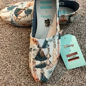 COPY - Disney+Toms Cinderella shoes